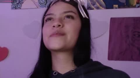 Snapshot of kiki_cams chatting on 02-13-25, 08:59 kIKI online show from 02-13-25, 08:59