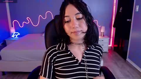 Snapshot of kiki_cams chatting on 02-24-25, 02:58 kIKI online show from 02-24-25, 02:58