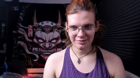 Snapshot of kiki_krash chatting on 12-24-24, 10:22 Kiki online show from 12-24-24, 10:22