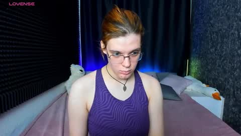 Snapshot of kiki_krash chatting on 01-10-25, 01:20 Kiki online show from 01-10-25, 01:20