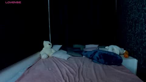 Snapshot of kiki_krash chatting on 01-12-25, 04:50 Kiki online show from 01-12-25, 04:50