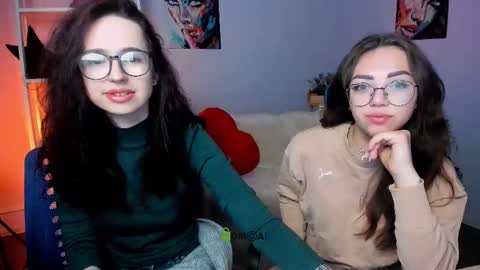 Snapshot of kiki_swan chatting on 03-04-25, 07:08 kiki_swan online show from 03-04-25, 07:08