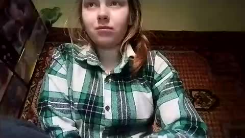 kikibang_ online show from 11-25-25, 08:25