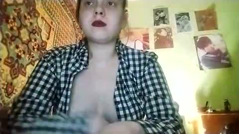 kikibang_ online show from 02-28-26, 10:00