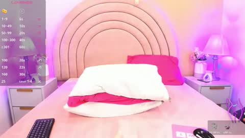 KI KI online show from 03-26-26, 08:14