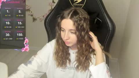 Kiki online show from 10-09-25, 09:07