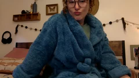 kikiraebabyy online show from 03-12-25, 04:46