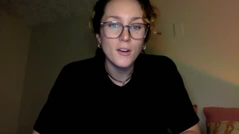 kikiraebabyy online show from 11-18-25, 04:33