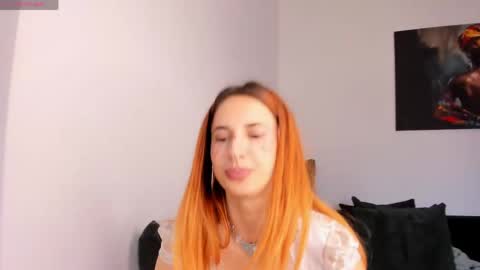 Snapshot of kikko_lee chatting on 03-08-26, 11:58 KikkoLee online show from 03-08-26, 11:58