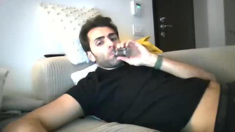 Snapshot of kikkus01 chatting on 02-04-25, 08:06 kikkus01 online show from 02-04-25, 08:06