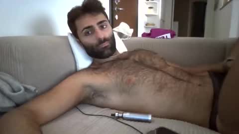 Snapshot of kikkus01 chatting on 09-19-25, 07:54 kikkus01 online show from 09-19-25, 07:54