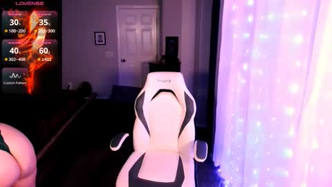 Snapshot of kiks823 chatting on 10-16-25, 08:26 ONLY FANS Britteebee online show from 10-16-25, 08:26