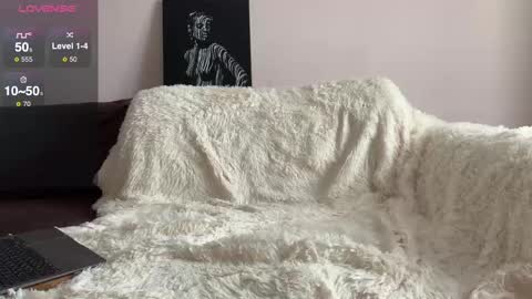 new video in description online show from 02-04-25, 10:21