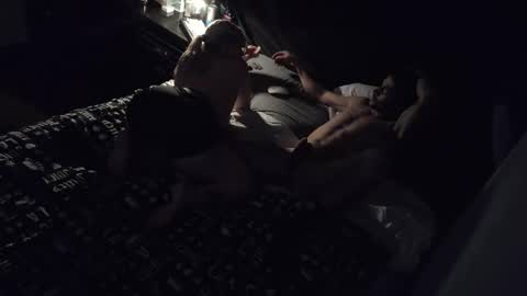 Snapshot of killer5307 chatting on 12-22-25, 08:33 killer5307 online show from 12-22-25, 08:33