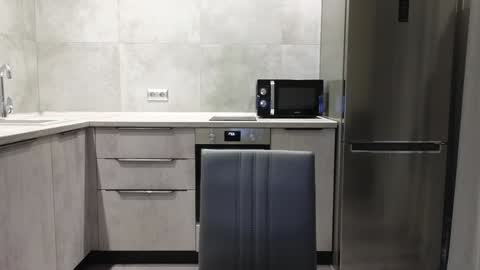 Snapshot of killer__girls chatting on 01-28-25, 09:29 EvaAnna online show from 01-28-25, 09:29