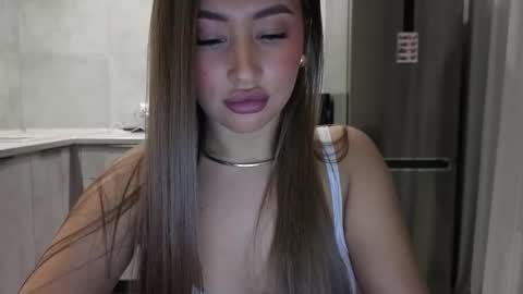 EvaAnna online show from 11-24-25, 09:14