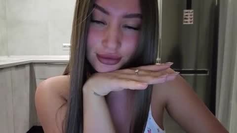 EvaAnna online show from 02-10-26, 08:46