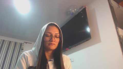 killey online show from 02-10-25, 01:14