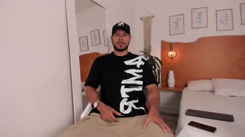 Kilua Muscle guy online show from 09-13-25, 09:47