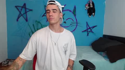 Snapshot of kilyan_ chatting on 12-03-24, 07:32 jahn online show from 12-03-24, 07:32