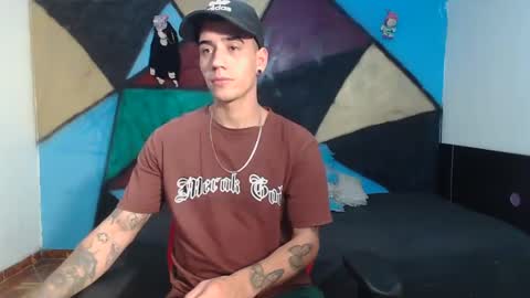 Snapshot of kilyan_ chatting on 01-19-25, 12:28 jahn online show from 01-19-25, 12:28