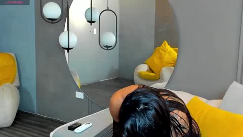 Snapshot of kim_beckett chatting on 01-27-25, 01:09 Kim online show from 01-27-25, 01:09