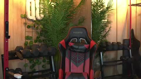 Snapshot of kim_beckett chatting on 09-18-25, 01:02 Kim online show from 09-18-25, 01:02