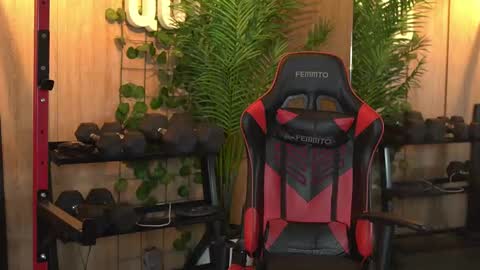 Snapshot of kim_beckett chatting on 10-02-25, 01:51 Kim online show from 10-02-25, 01:51