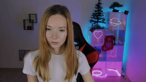 Snapshot of kim_boyd chatting on 12-08-24, 11:03 kim_boyd online show from 12-08-24, 11:03