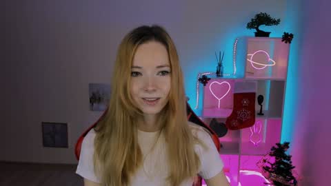 Snapshot of kim_boyd chatting on 12-14-24, 08:23 kim_boyd online show from 12-14-24, 08:23