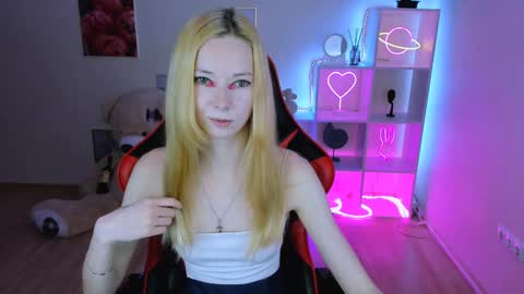 Snapshot of kim_boyd chatting on 01-31-25, 11:56 kim_boyd online show from 01-31-25, 11:56