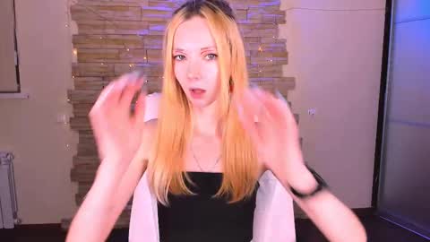 Snapshot of kim_boyd chatting on 02-20-25, 11:42 kim_boyd online show from 02-20-25, 11:42