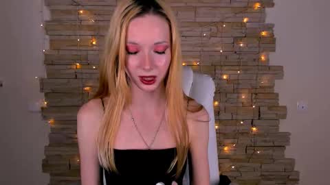 Snapshot of kim_boyd chatting on 03-08-25, 03:13 kim_boyd online show from 03-08-25, 03:13