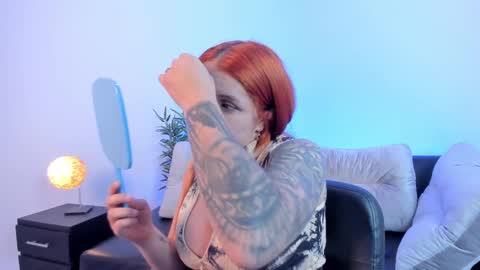 Kim online show from 03-03-25, 11:00