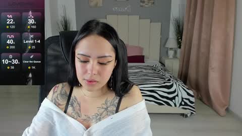 Kim online show from 01-02-25, 08:39