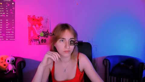 Snapshot of kim_classy chatting on 12-01-25, 09:47 kim_classy online show from 12-01-25, 09:47