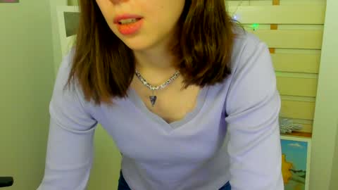 Snapshot of kim_go chatting on 12-18-24, 01:56 Kim online show from 12-18-24, 01:56