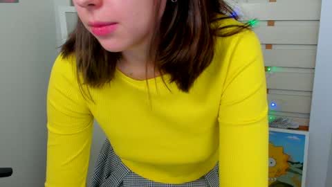 Snapshot of kim_go chatting on 12-23-24, 02:07 Kim online show from 12-23-24, 02:07