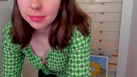 Snapshot of kim_go chatting on 01-12-25, 05:44 Kim online show from 01-12-25, 05:44