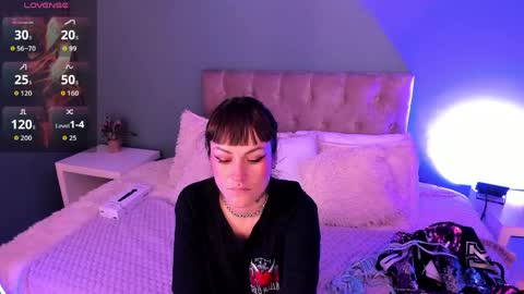 Kim Jeins666 online show from 05-16-26, 01:10