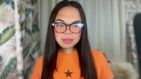 KYLIE online show from 01-18-26, 11:36