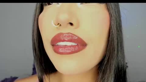 Snapshot of kim_mouth17 chatting on 05-12-26, 03:14 kim_mouth17 online show from 05-12-26, 03:14