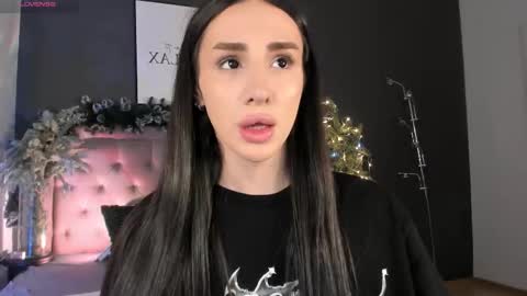 Kim Oberlin online show from 12-21-25, 06:53