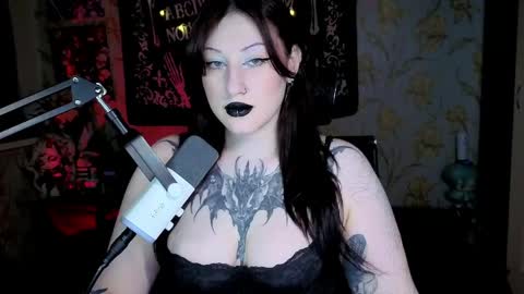 Hi Im Kimberly but u can call me Kim. Turn on ur sound i love to talk and moan online show from 05-18-26, 04:18