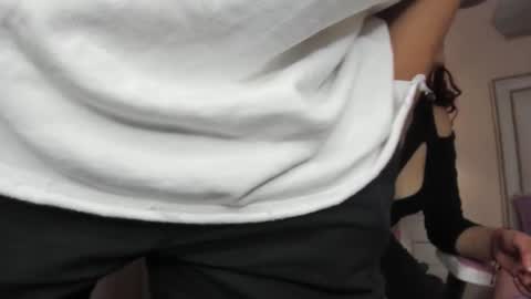 Snapshot of kimapril chatting on 12-17-25, 08:26 April online show from 12-17-25, 08:26