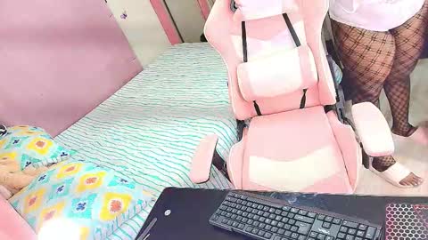 Anita. online show from 03-04-26, 02:39