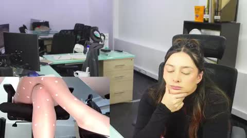 Kimberly 1200-1900 GMT-5 online show from 02-21-25, 09:00