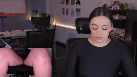 Kimberly 1200-1900 GMT-5 online show from 01-06-26, 08:01