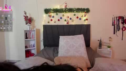 Kimberly online show from 12-18-25, 10:54