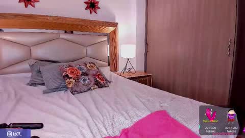 Snapshot of kimberly_sha chatting on 09-25-25, 09:07 kimberly shaw online show from 09-25-25, 09:07